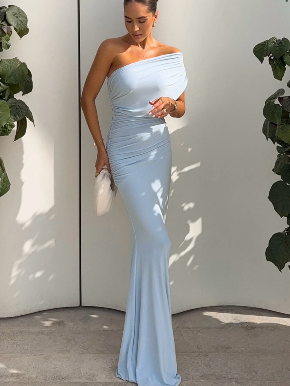 Elegant One-Shoulder Light Blue Evening Gown